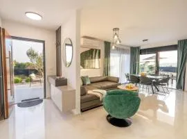 Moderne Villa in Brodarica mit Meerblick & Pool - bei Šibenik