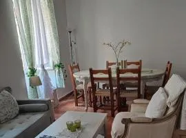 Charmant petit appartement provençal