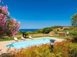 Villa Azzurra con piscina