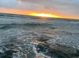 Spacious apartment 82m2 near the sea