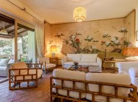Luxury Villa Flaminia, 50 mt from the beach