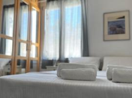Giasemi Island House, hotel di Aegina Town