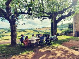 Clos Sauvage, hotel in Leynes