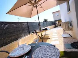 studio terrasse standing proche plage