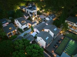 Tan Alley Wuzhen Eco and Cultural Community, hotel in Tongxiang