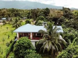 Paruparong Bughaw Ecofarm Resort