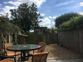 Simmons Cottage, Reydon, Southwold, Hotel in Reydon