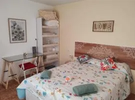 La casa de Marifé, a 15" de Sevilla y a 30" del aeropuerto