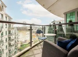 Amazing Thames view apartment