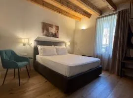 Malvezzi24 Boutique Rooms