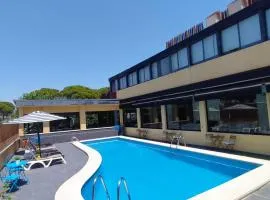 Hotel 153