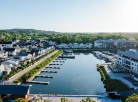 L'Escale Royale L'Isle Adam Port - Oise, bateau à LʼIsle-Adam