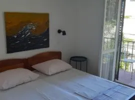 Oleander Apartments