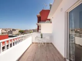 Céntrico Ático con Terraza Privada