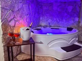 Qt suite & luxury
