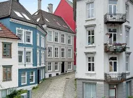 Charming Apartment, Walk to Everything in Bergen