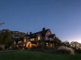 Inn at Lake Joseph