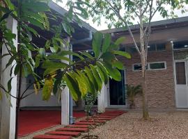 Retiro Amazónico junto al río CASA PRIVADA, biệt thự ở Puerto Maldonado