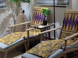 Authentic Bruynzeel home, hotel v destinaci Paramaribo