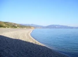 evia mourteri Apartment