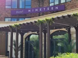 Hotel Nineteen