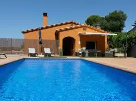 Villa w pool in Begur H14