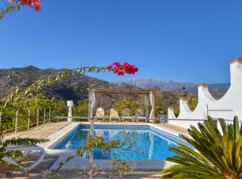 Casa la Flor, villa with seaview in region Malaga, hotel v destinaci Sayalonga