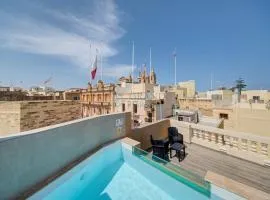 Casa Meraviglia in Ghaxaq Rooftop Pool & Garage