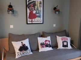 Disneyland Paris perfect for 5 !, hotel en Serris