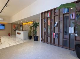 Loca Centre, ξενοδοχείο στο Μπόντρουμ
