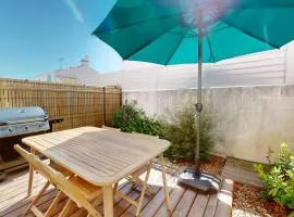 Merlyne Beach Villa 7