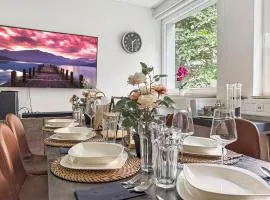 Private Munich Escape Cinema Lounge Sleeps 17