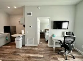 Cottage 23, The Lighthouse - Dora Canal Court - a downtown, waterfront community