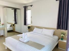 Urban Ease Condo, condominio en Sathani Khlong Rian