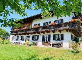 Hechlhof, vakantieboerderij in Seeon-Seebruck