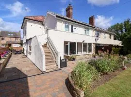 3 Springhaven