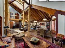 Downtown Penthouse condo