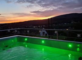 Hillside Cottage, viešbutis mieste Pėčas