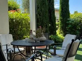 Eden Patio 26