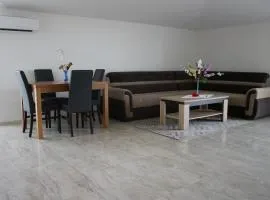 Villa Leamax - Stan 10