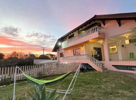 Espia Mata - Pousada Hostel, albergue en Ponta Grossa