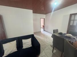 Lindo quarto na cidade nova 5, khách sạn ở Ananindeua