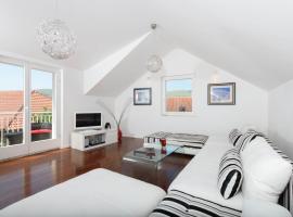 Apartments Gea Trogir, hotel v Trogiri