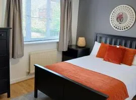 Urban Escape Glasgow Green Free Parking 20min walk to City Center