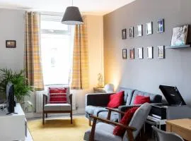 City Haven Modern 3 bed- Spacious, Sleeps 6