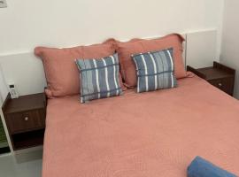 Orla Flats - Apartamento 03, Hotel in Bragança