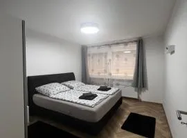 Lili Apartman