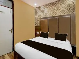 Hotel O Lotus Inn