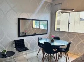 Boulevard Center 1514 - 2 dormitórios - com piscina e sauna!