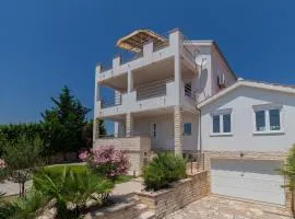 Apartment Maslenica